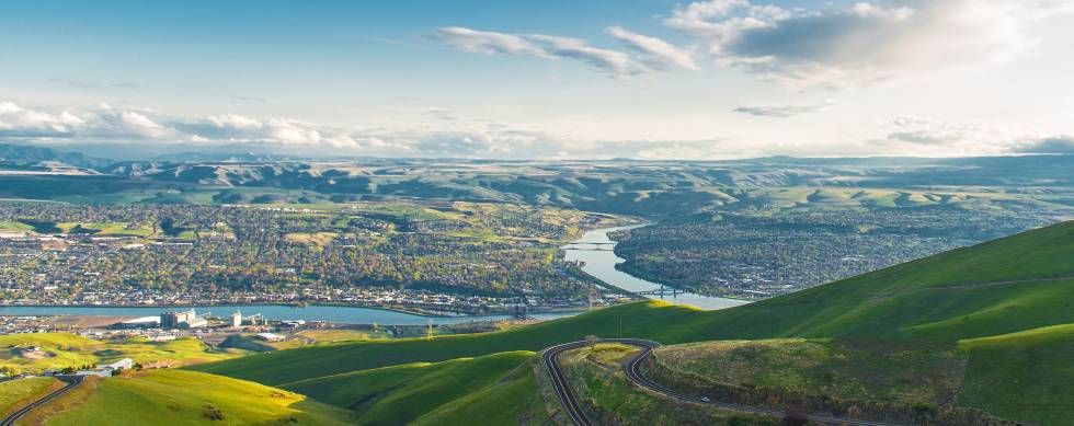 View from the Lewiston Hill Overlook in Idaho