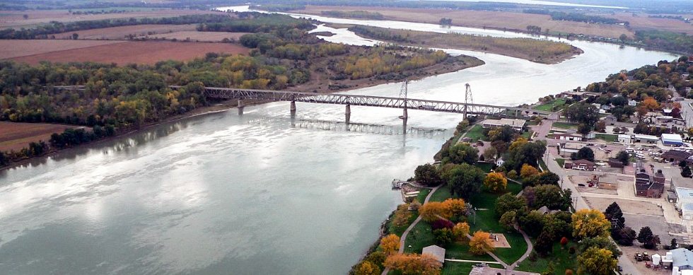 Meridian Bridge crosses the Missouri 