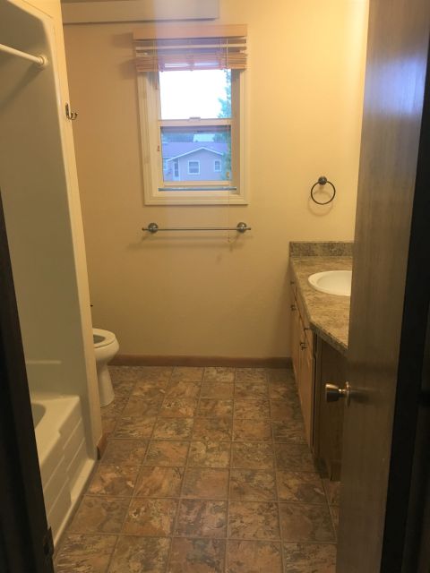 Bathroom Upstairs