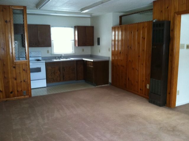 Livingroom to Kitchen View