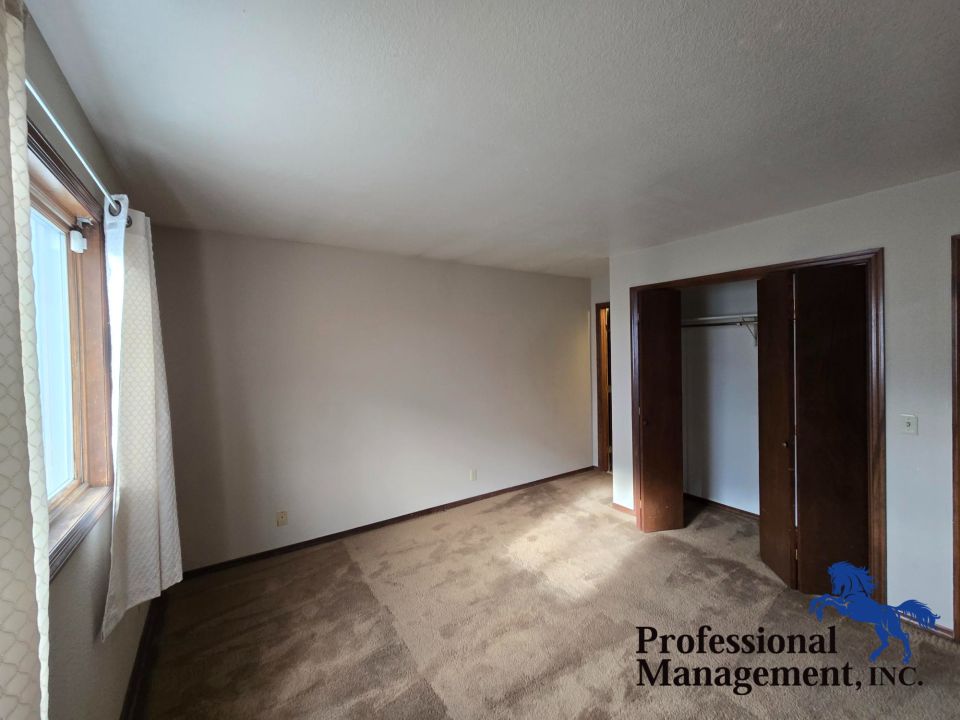 Master Bed with 3/4 Bath