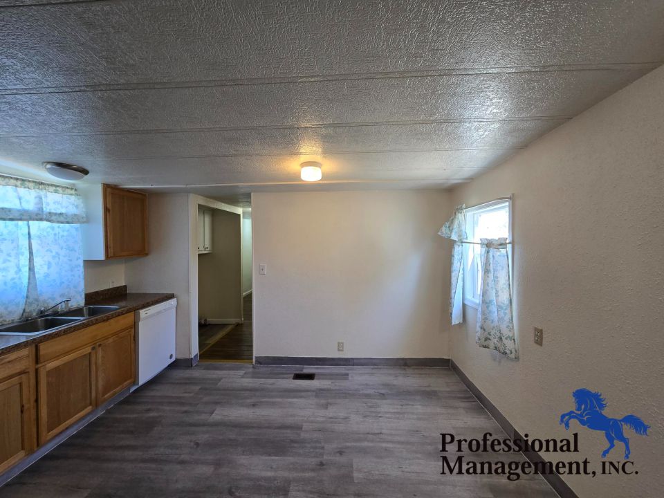 Dining Area off of Kitchen