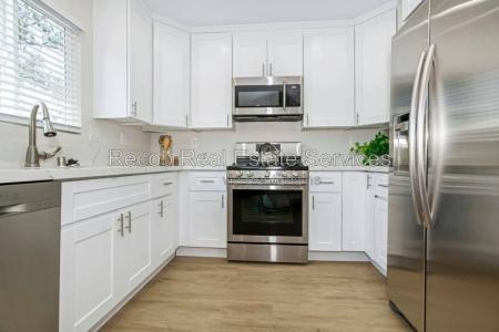 Click to view photo