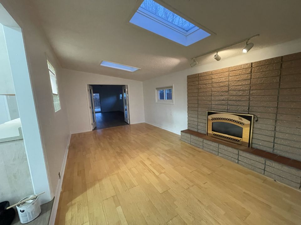 Entry Family Room