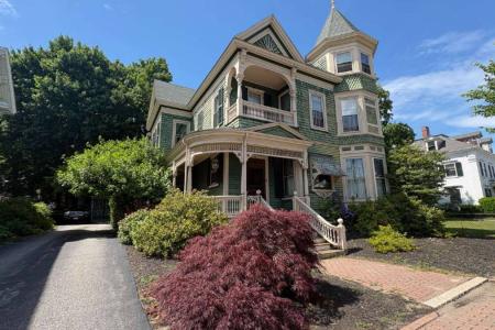 Click to learn more about this rental...