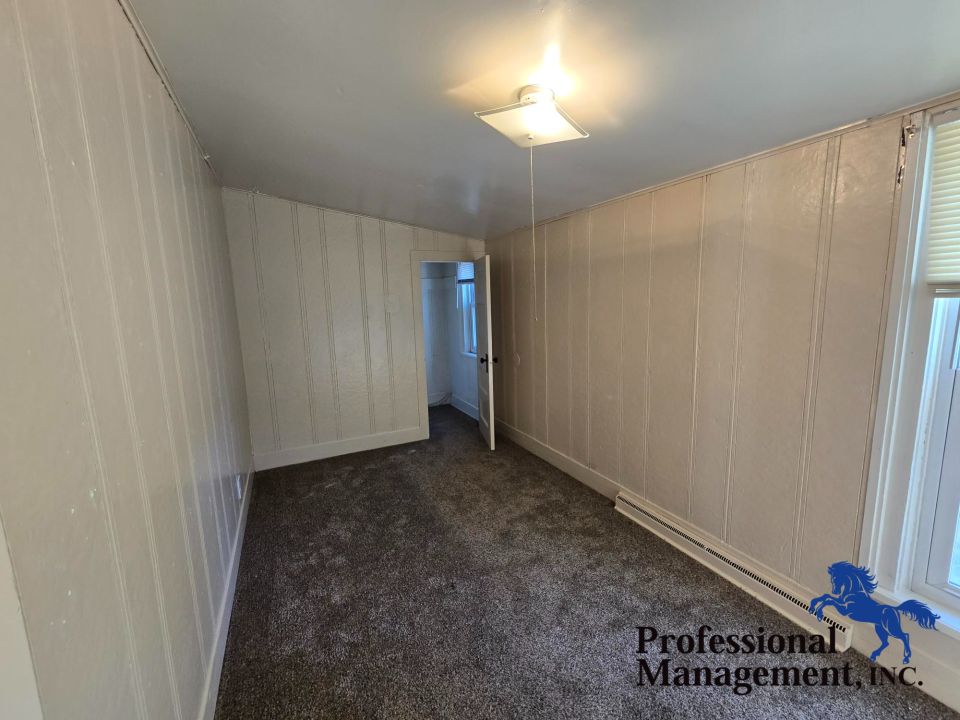 Bedroom 1 of 2