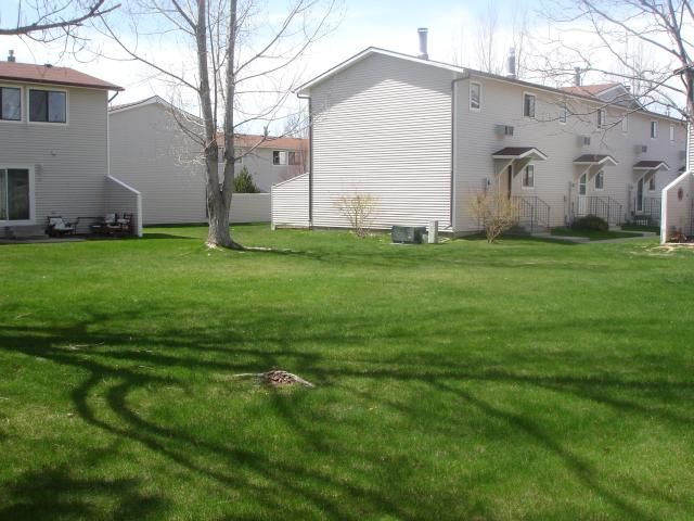 Center Court Yard