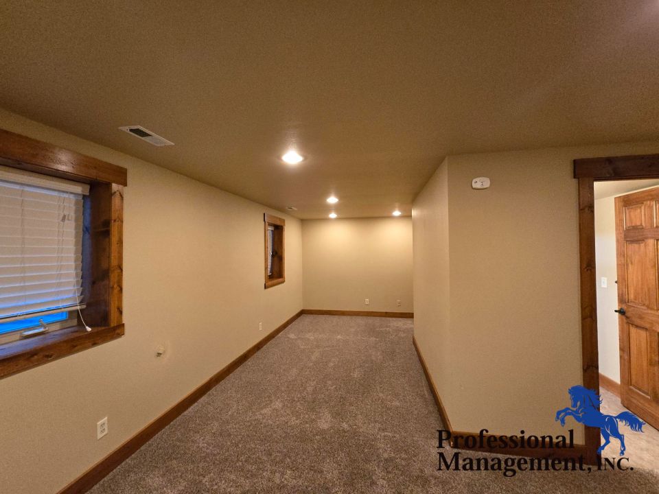 Finished Basement w/ Extra Storage