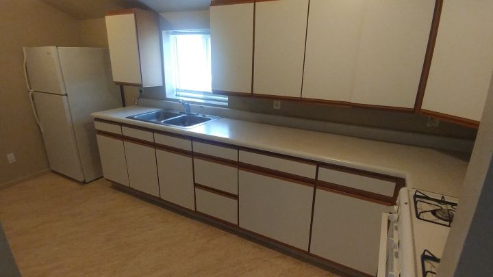 Very Spacious Kitchen