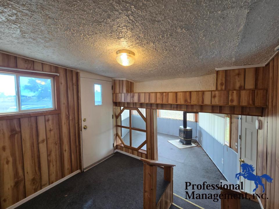 Entry Way/ Bonus Room