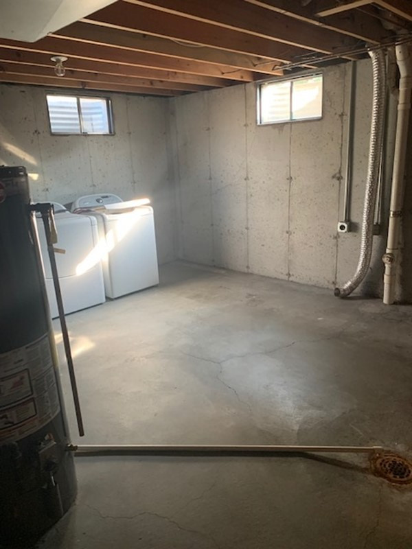 Lower Level Unfinished - Washer/Dryer Plus ...