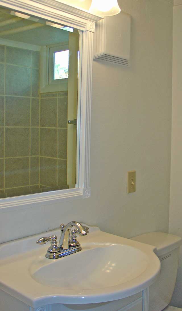 2nd Bathroom