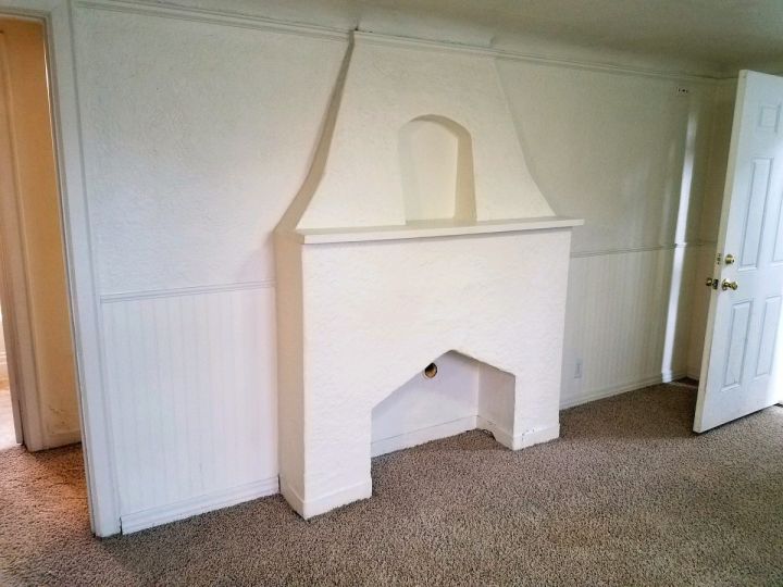 Living Room Mantle