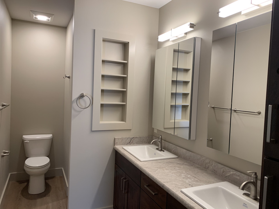 Primary Main Bath-Double Sinks-Walk-In ...