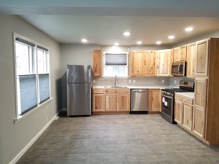 New Kitchen and Flooring