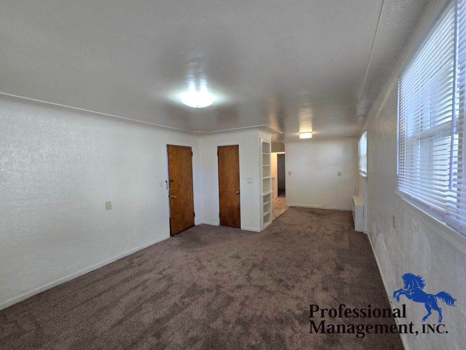 Living Room & Dining Area