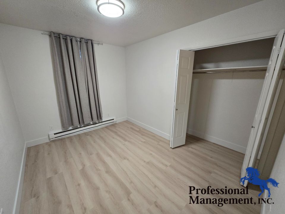 Bedroom 1 of 2