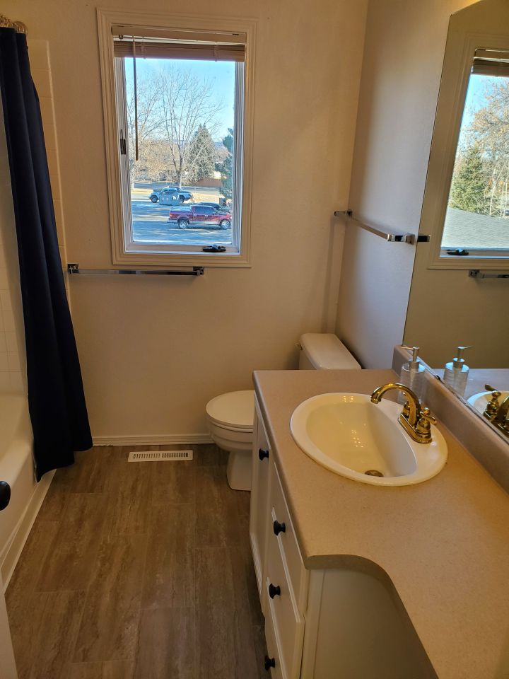 Full Bath/Shower