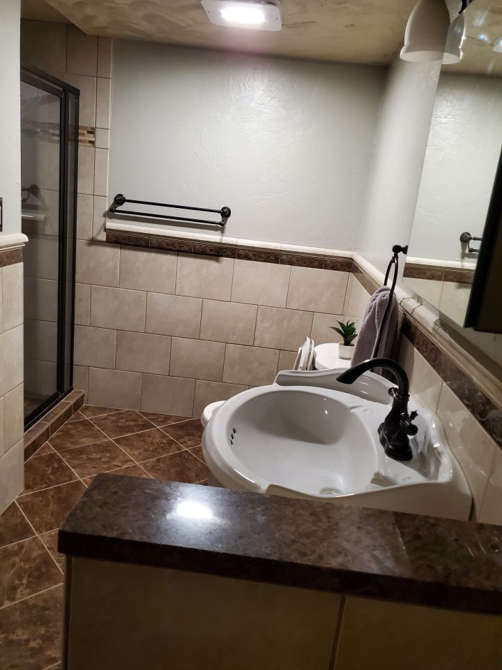 Full Bath/Shower