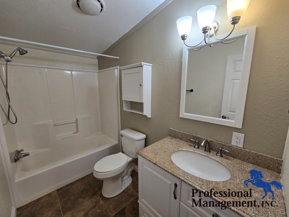 Bathroom 2 of 2