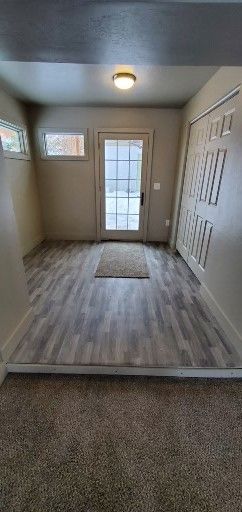 Front Entrance/Closet