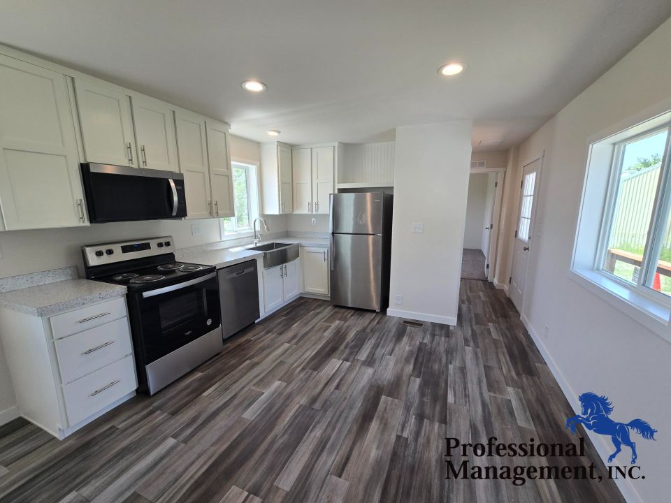 Kitchen with Dishwasher