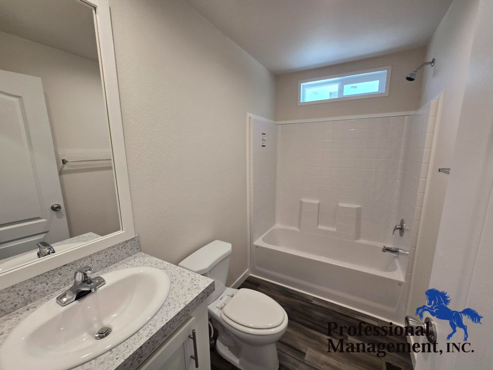 Bathroom 1 of 2