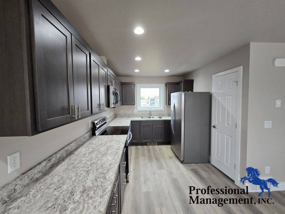Kitchen w/ New Appliances