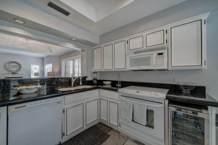 Click to view photo