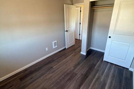 Click to view photo