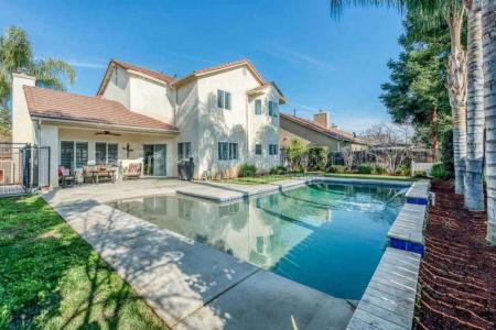 Click to learn more about this rental...