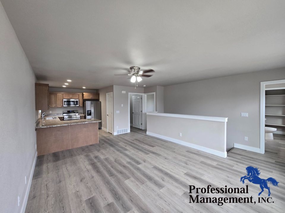 Livingroom and Kitchen