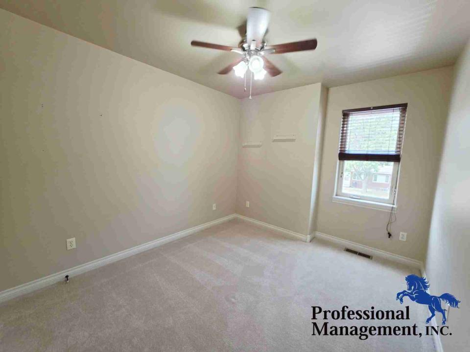 Master Bedroom w/ Master Bath