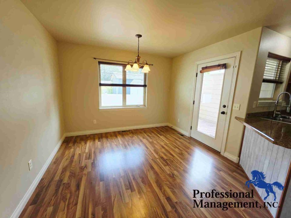 Dinning Area/ Kitchen