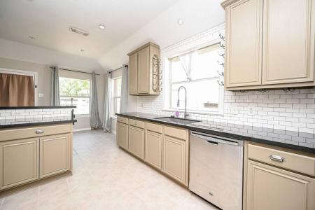 Click to view photo