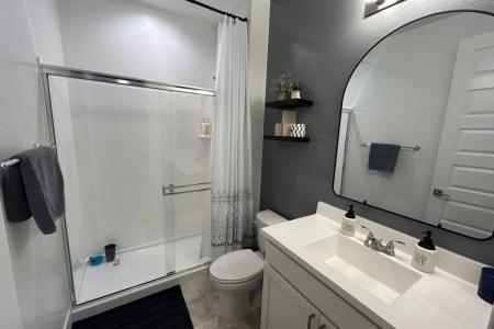 Click to view photo